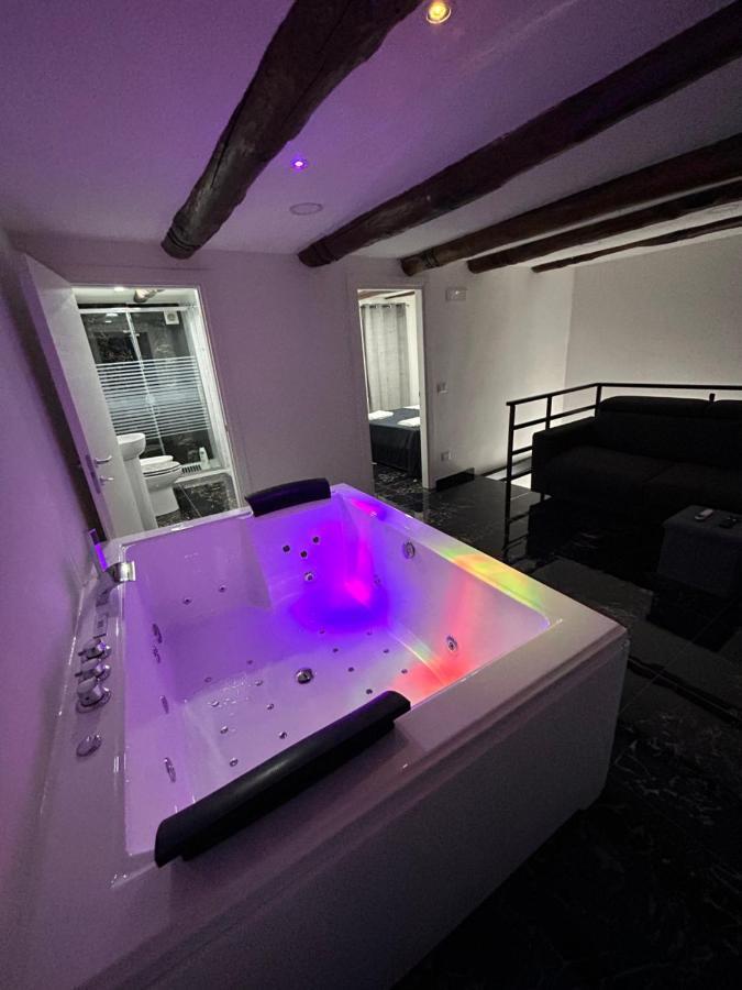 Giovanni Luxury Suites Неаполь Экстерьер фото