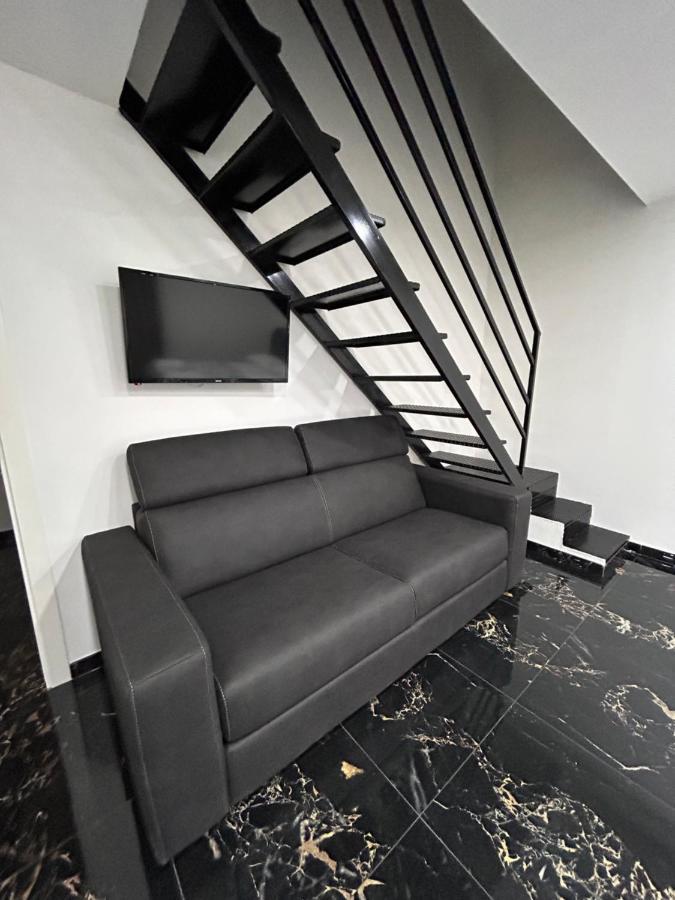 Giovanni Luxury Suites Неаполь Экстерьер фото